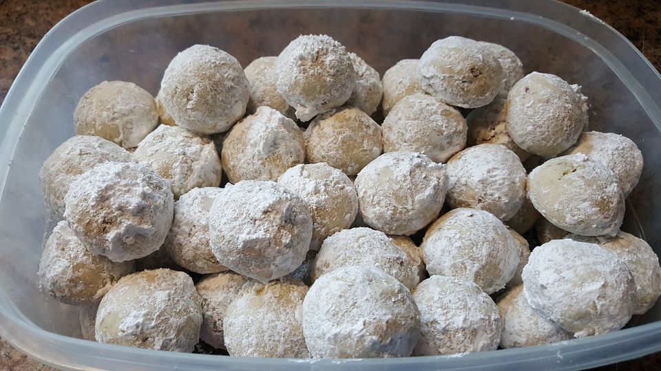 Mexican Wedding Cake Cookies - old fashioned recipes