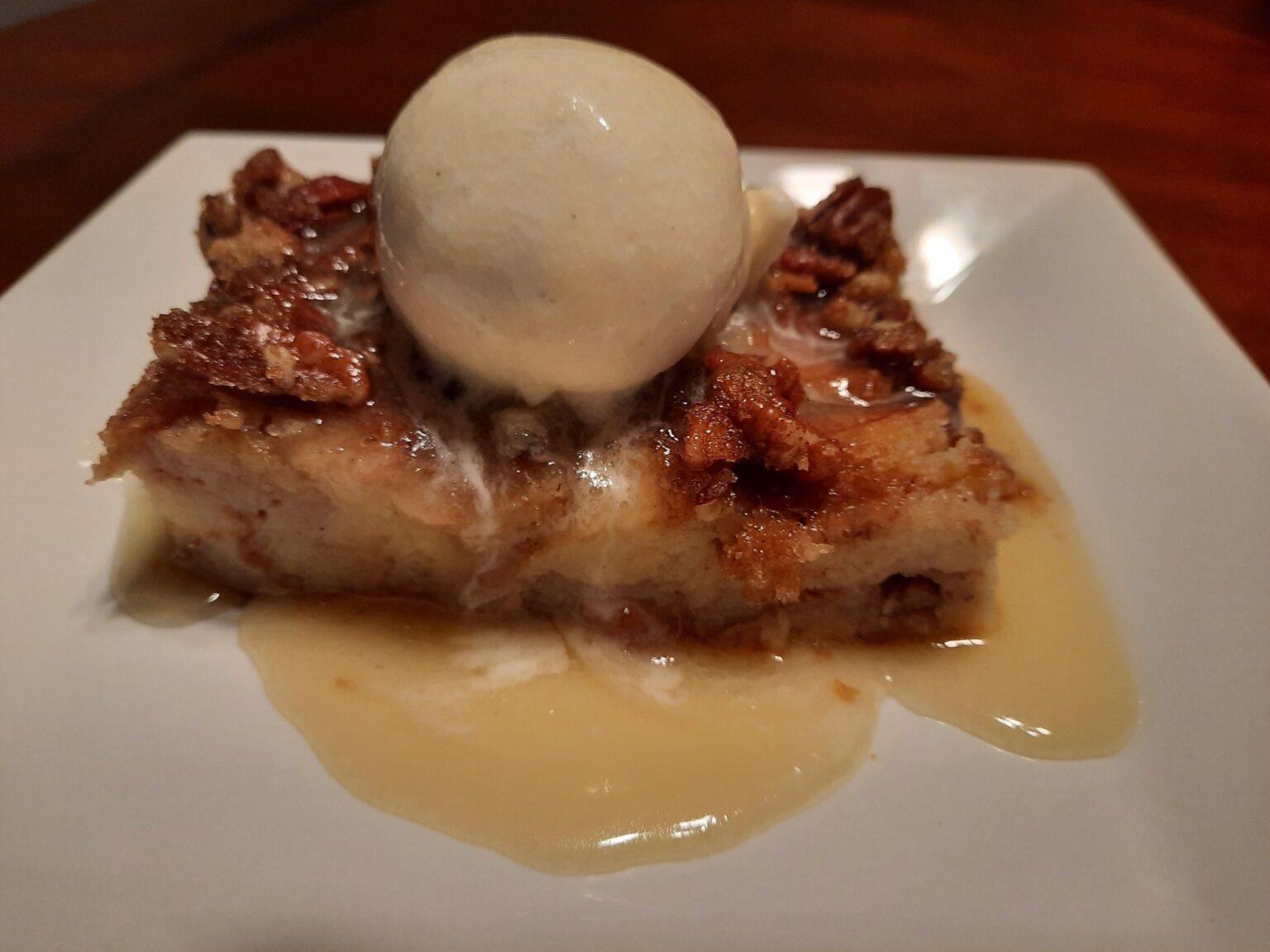 New Orleans Bourbon Pecan Praline Bread Pudding Delight - old fashioned ...