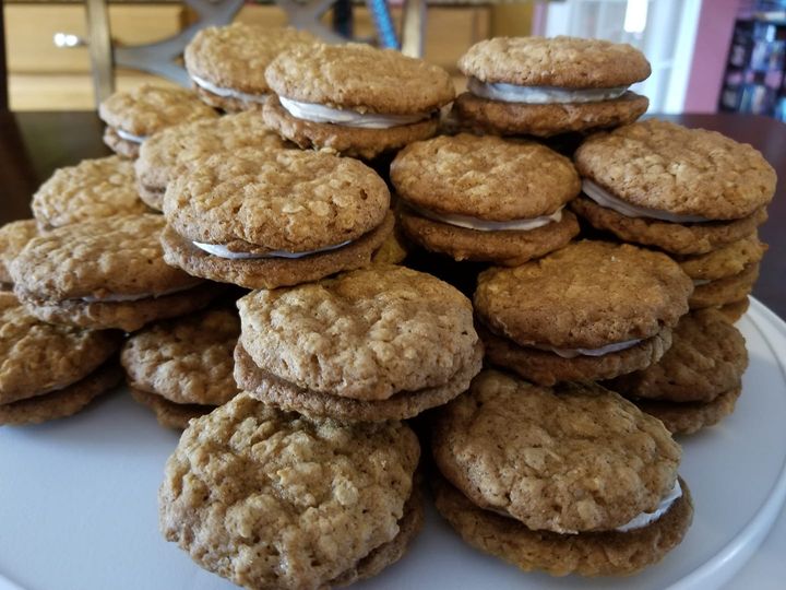 oatmeal cream pie