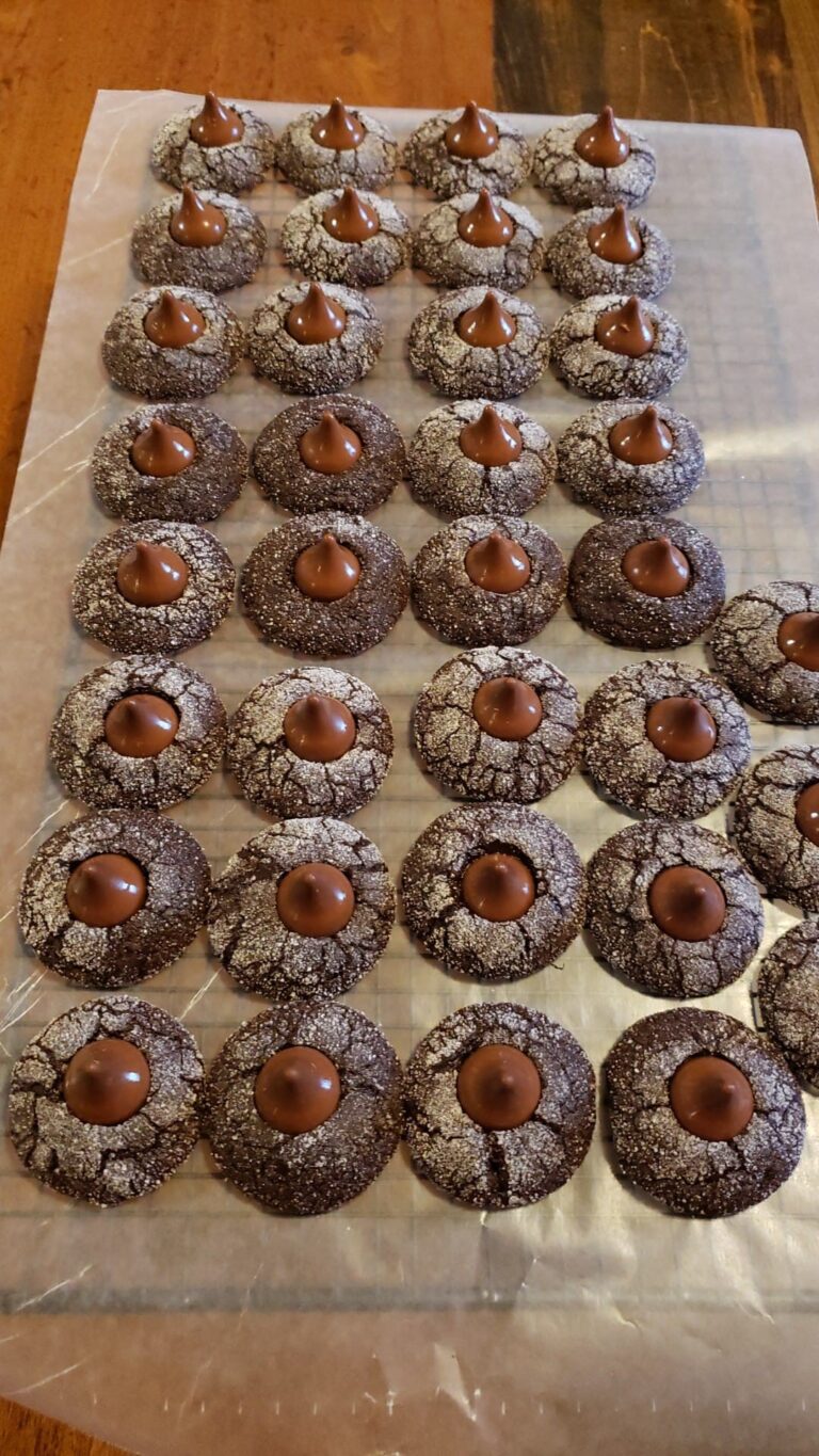 How to Make Meltaway Brownie Cookies with Hershey’s Kisses - old ...