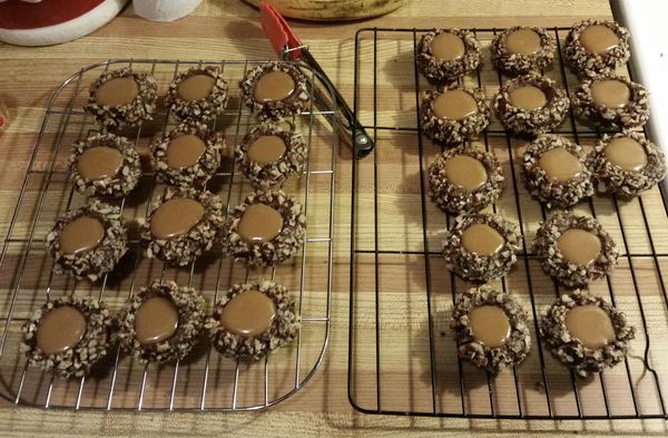 Chocolate Turtle Cookies