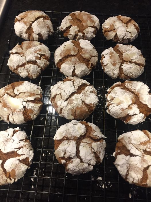 Gingerbread crinkles recipe with soft, spiced cookies dusted in powdered sugar