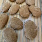 shape soft gingerbread cookies