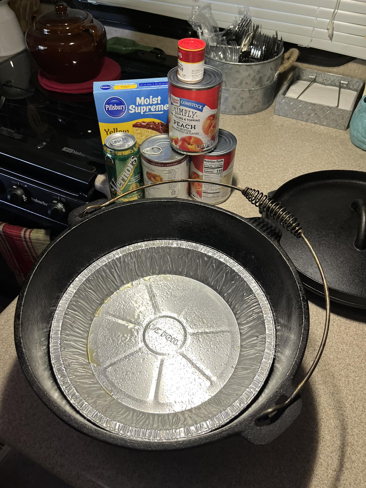 Line your Dutch oven