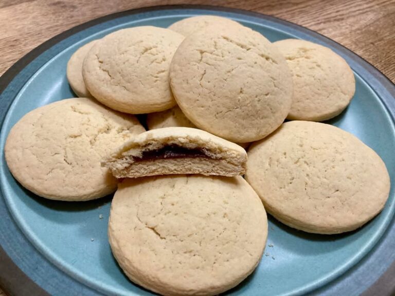 Golden edged date filled cookies