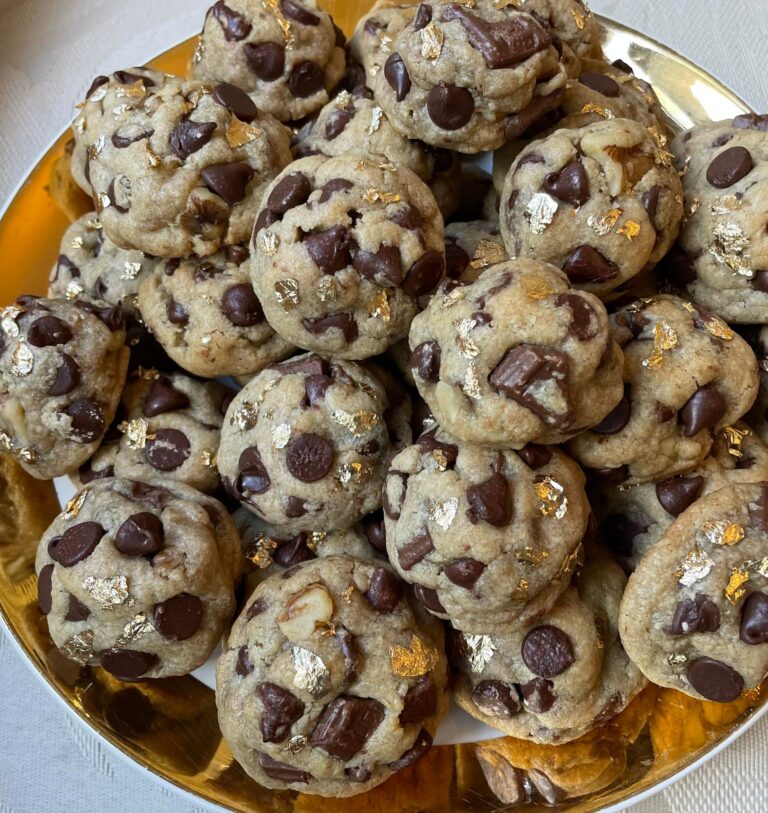 Neiman Marcus Chocolate Chip Cookies (