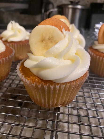 Homemade Banana Pudding Cupcakes