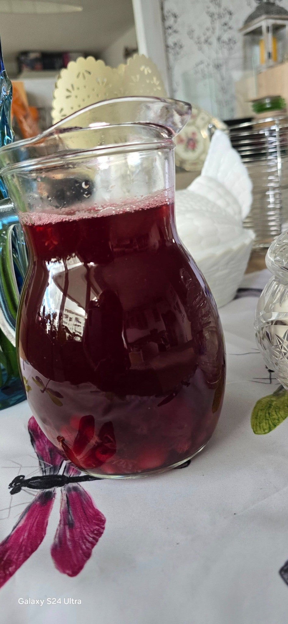 Polish Kompot (Traditional Summer Fruit Drink)